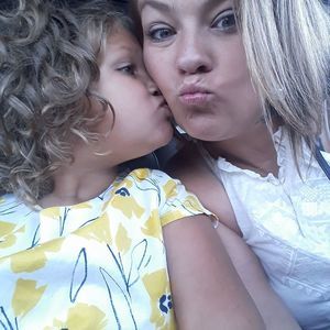 Meet your Posher, Daniela